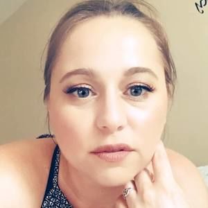 Meet your Posher, Geneviève